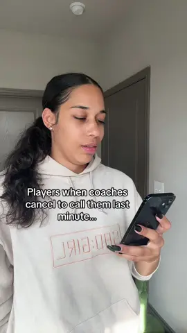 Don’t be afraid to set boundaries it’s ok to not want to talk sometimes! #recruiting #basketball #d1 #coachchloe #ncaa #nil 