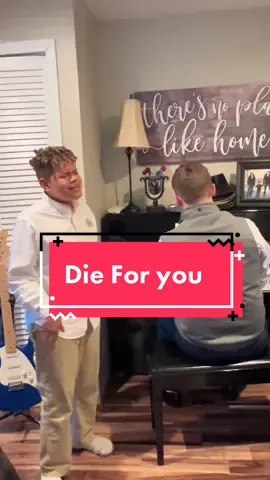 Just because i love this song so much @The Weeknd #theweeknd #dieforyou #dieforyoutheweend #piano #pianocover #singer #sonwriter #foryou #fyp #fypシ 