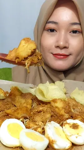 Makan ketoprak abang-abang udah itu aja #ketoprak #inicia #fyp #iniciamukbang #mukbangindonesia #mukbang 
