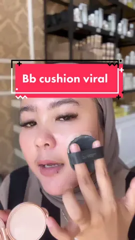 Rahasia kulit wajah glowing😍 pake bb cushion spf50 cek keranjang kuning ya guys🥰🥰 #jglow #jglowskincare #bbcushion #bbcushionviral 