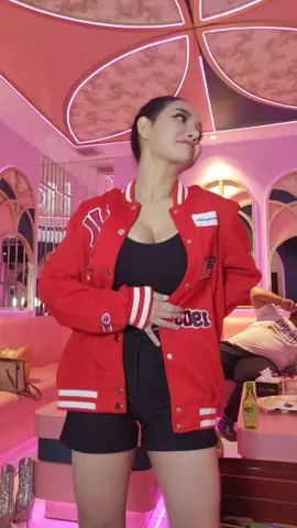 fokus baju merah apa baju putih #lalawidy #dance #viral 