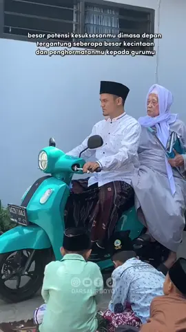 Potensi kesuksesan santri #mbahyaianwarmanshur #khanwarmanshur #quotesislam #dawuhguru #pondoklirboyo #kyainu #jumatberkah #jumatan #santriindonesia 