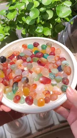 Đá mã não tự nhiên nhiều màu sắc dùng để trồng cây thuỷ sinh, nuôi cá , trang trí decor nhà cửa , bàn làm việc #soitrangtri #daphongthuy #fyp #asmr #decor 