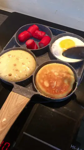 4 Hole Non-Stick Frying pan. #fyp #fryingpan #nonstickpans #pancakepan #KitchenHacks #CookingHacks 