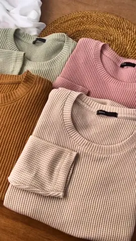 Kaos wafer waffle lengan panjang, kemarin siapa yg nanyain nih udah ready ya kka ku😘 V.RIB👉@BiancaLathika  #kaoswafer #kaoswaffle #kaospanjangpolos #kaosribadem #kaosribmurah #kaosriblenganpanjang #kaosrib #kaosribpremium #OOTD #ootdfashion #fashion 