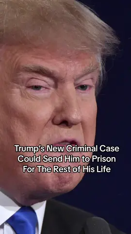 This comes, of course, as Trump has been charged with another batch of crimes. #trump #usa #maralago #jacksmith #crime #politics #florida #palmbeach #whitehouse 
