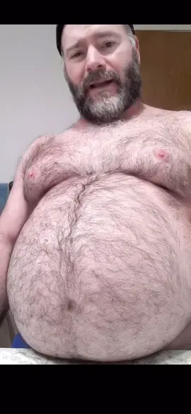 #massgainer #gainer #grommr #beerbelly #dadbod #hairybelly