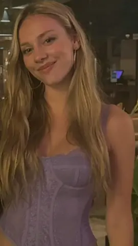 my favorite smile #esterexposito #parati #paravoce #foryou #fy #fyp 