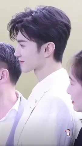 อุ้ยน่ารักจัง..แพ้รอยยิ้มเฉินเกอ จะยิ้มแบบไหนก็แพ้ ตัวแค่เนี๊ยจำเป็นต้องน่ารักขนาดนี้มั๊ย.!! #เฉินเจ๋อหย่วน #陈哲远chenzheyuan #fypシ゚viral 