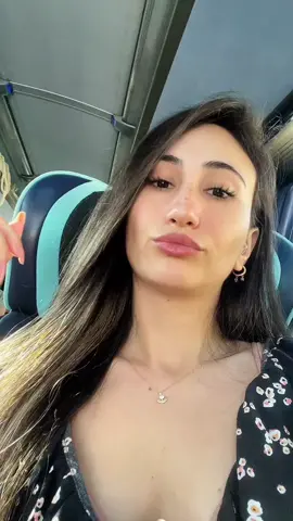 Tatile giden kadın güzelleşir 🫶🏻🫶🏻