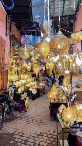 Marrakech souk 🇲🇦🫶🏽✨ #marrakech #marrakesh #morocco #maroc #fypシ #foryou #foryoupage 