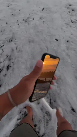 Solo Transition Inspiration ✈️  #traveljourney #traveltiktok #vacation #shotoniphone #mobilevideography 