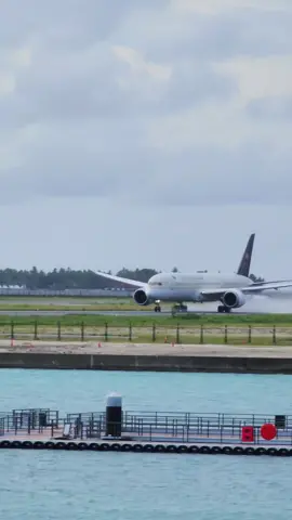 Saudia Airlines B787-8 dreamliner taking off on a wet runway 🌙🇲🇻 #maldives #maldivestiktok #aviation #airline #saudia #boeing #takeoff #video #edit #fyp #fypシ #foryou 