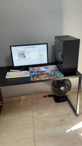 Mesa barata para o setup gamer #fyp #fypシ #pcgaming #pcgamer #setupgamer #setupgaming 