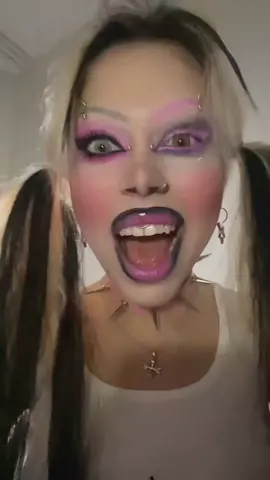 New LONG hair in 2 HOURS 💕 EASY!  instagram: malinascar ✨ #newtrend #toughbitch #DIY #handmad #hair #hairstyle #alt #transition #makeup 