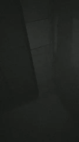 kegalauanku terobati dengan cara matiin lampu kamar trus nyanyi sekencang2nya. 