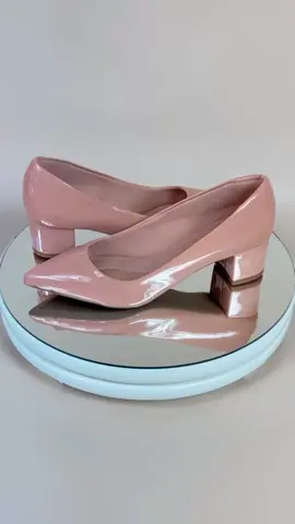 Sapato Salto Baixo  Grosso Social Feminino Scarpin elegante e confortável.  #saltoalto #modafeminina #sapatosfemininos #moda #sandalias  #shoes #sapatos #calcadosfemininos #scarpin #salto #tendencia #sandalia  #fashion #estilo #amosapatos #sapatilhas  #lookdodia  #tenisfeminino #calcados #modaevangelica  #sapatosdeluxo #sapato #conforto #adosfemininos
