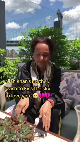 #jiahkhan #bollywood  #foryoupage #beautyandthebeast866 