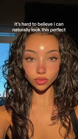 tiktok filters should be illegal😭 (ib @IZZIERODGERS)