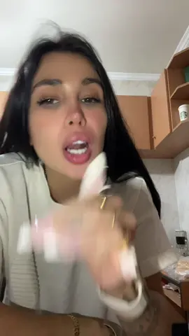 Wlaakkkkk🤣#christelleap #foryou #viral #tiktok #explore #الشعب_الصيني_ماله_حل😂😂 #fouryoupage 