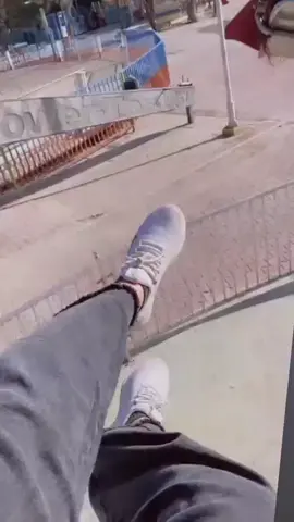 واخيرن طلعنا اني صديقاتي بعد فترة الدراسة 😅