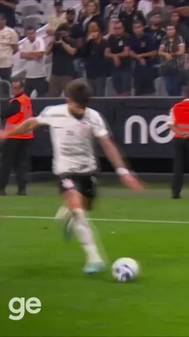Que furada do Yuri Alberto... Um pé do atacante corintiano desarmou o outro... #futebol #brasileirao #furada #corinthians #cuiaba #tiktokesportes #SportsNews