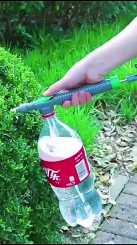 BEST SELLER UNIQUE BOTTLE SPRAY SPRINKLER PRO - PERFECT FOR GARDENING, CLEANING #trending  #bottlespray  #gardening  #gardeninghacks  #sprayer 