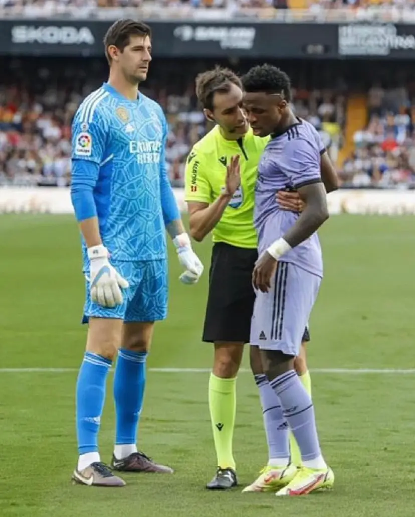 4k صور تيفو كورتوا 🤍💙#realmadrid 