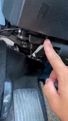#CapCut Car one-click automatic window lifter, make your car instantly high-configuration, no longer afraid to forget to close the window on rainy days #carsupplies  #oneclickautomaticwindowlifter  #cargoodthings  #goodthingssharing  #goodthingsrecommendation  #carwindow  #window  #automaticlifting  #highend  #glass #fyp #graduationseason #amzingview 