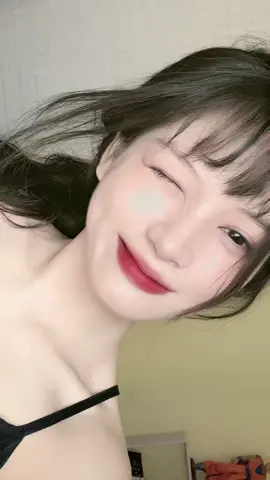 Đưa em về lâu đài nha anh 🙆🏻‍♀️#fyb #xuhuong #tiktok 