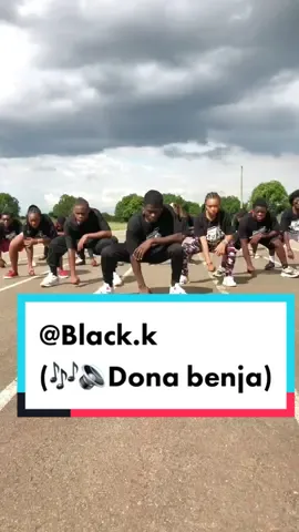 La fin de la video ci nor😅🤣🤣@black.k merci labas vieux pere 🔉🎶 Dans la NTA🇨🇲 on apprend et on s’amuse...😋👊🏾 #pourtoi #fypシ゚viral #dance #ecolededanse #newtendanceacademy #NEWTENDANCEACADEMY #welovedance #tiktokcameroun🇨🇲 #tiktokcotedivoire🇨🇮 