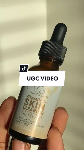 Clear hyperpigmentation on your skin while keeping it glowy and healthy with this vitamin C+ skin clearing serum from @evanaturals  #ugcsample #ugccreator #ugccommunity #ugcexample #vitaminc #hyperpigmentation 
