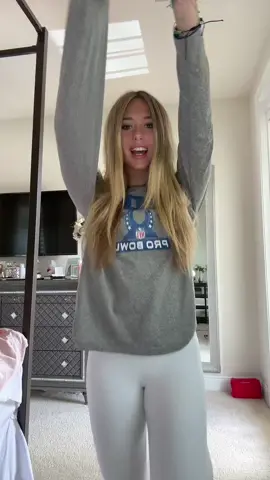 Go just go 🤩 #fit #blonde #Summer #besafe #fyp 