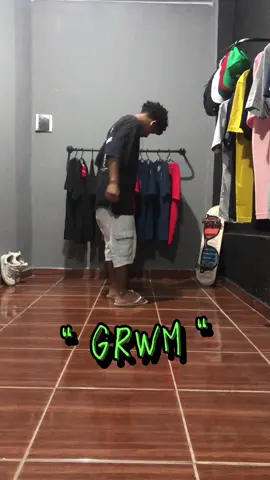 Carrego Drugs 🥷🏽… #grwm #outfit #calçacargo #qix #streetwear #modamasculina 