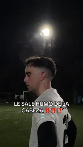 LE SALE HUMO DE LA CABEZA ‼️‼️‼️ SIGUE CON LA CABEZA EN EL BAILE 🐍