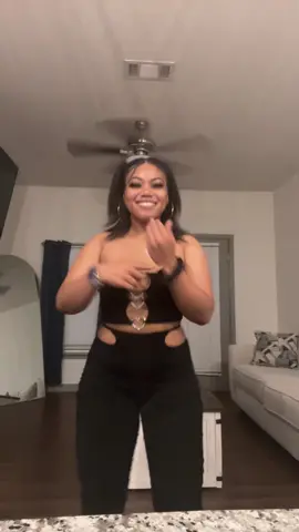 🤣🤣🤣too smooth with it #fyp #draft #100k #work #blackgirlmagic 