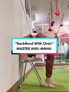 Uốn lưng với ghế 😎💪#mahayoga #masteranil #viral #hottrend #LearnOnTikTok #yogachellenge #yogachair @Master Anil 