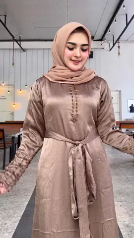 READY STOCKK ABAYA AMIRAH BROWN YG MAU BS LGSG CO DI KERANJANG KUNING#fypdongggggggg #abayafashion #abayamewah🥰🥰🥰 