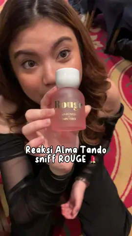 Kak Alma sampe sniff berkali-kalii🤩🤩 mending checkout skrg guysss☺️  #mykonosparfum #mykonosindonesia #mykonosrouge #beliditiktok #parfumviral #rekomendasiparfum 