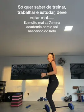 Meu jeitinho🤭 #mindset #gymvibes #treinofeminino #academia #gymgirl #healthy 
