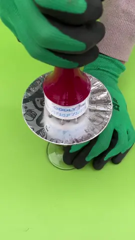 Satisfying Aluminum Foil #satisfying #oddlysatisfying #asmr 