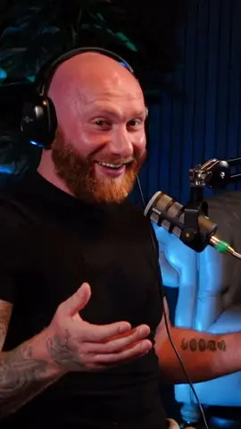 Thats one way to win a t-shirt 😂 #chrisbungard #rosscooper #paulcraig #bearjew #leatherd 