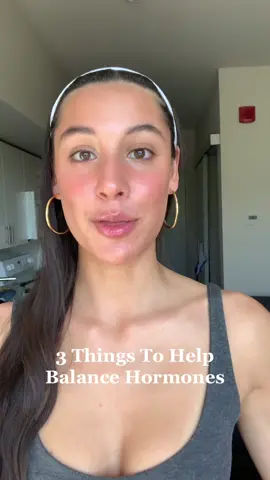 Doing these changed my life tbh #balancedhormones #hormonebalancehelp #coldshowers #coldshowerbenefit #balancehormoneswithme #balancehormonesnaturally #vitacup #coffeealternative #mushroomcoffee #adaptogensforstress #adaptogensforhormonebalance 