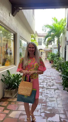 #fashionwoman #fashionlandstyle #style #styleinspo #stylehacks #styletips #resortwear #resortsworld #resortfashion #palmbeachisland #worthavenuepalmbeach #worthavenuebeauty #realestateinvesting #luxurydestinations #luxurydesigner #oldmoneyaesthetic #hamptonsfashion #hamptonsfashionweek #hamptonssummer #fyp #foryoupage 
