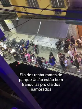 Vem que ta vazio 🤣#DiaDosNamorados #restaurantes #foryou #dia12 
