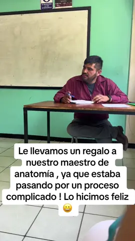 #regalosorpresa #anatomi #enfermeria #maestro #profesor #cdjuarez #estudiantes #viral #hospitales #profesor #juarezchihuahua #politecnico #diadelmaestro 