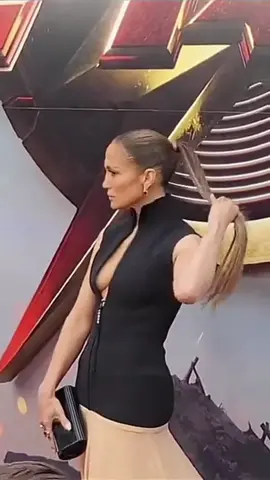 FLASH ⚡️ Premiere 