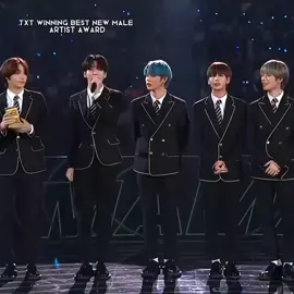 — our beloved bighit family ♡ #txt #tomorrow_x_together #bts #bts_official_bighit #txtmoa #btsarmy #jungkook #jhope #suga #namjoon #jin #taehyung #jimin #yoongi #yeonjun #taehyun #hueningkai #beomgyu #soobin #kpop #kpopfyp #fyp 