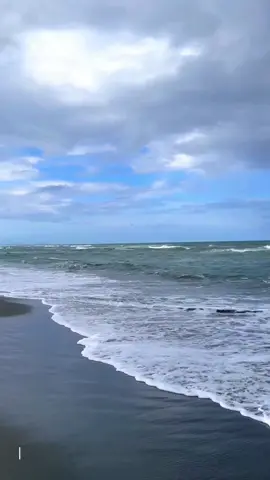 Mindoro Beach, Vigan City #ViganCity  #IlocosSur #sevenwondersoftheworld 