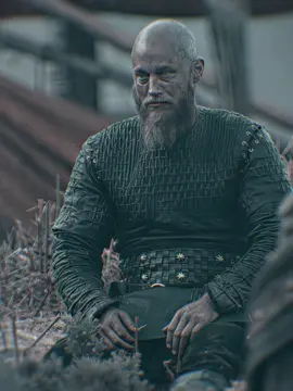 Sad Ragnar #vikings #ragnar #memories #ragnarlothbrok #vikingsedit #fyp #tiktok #viral